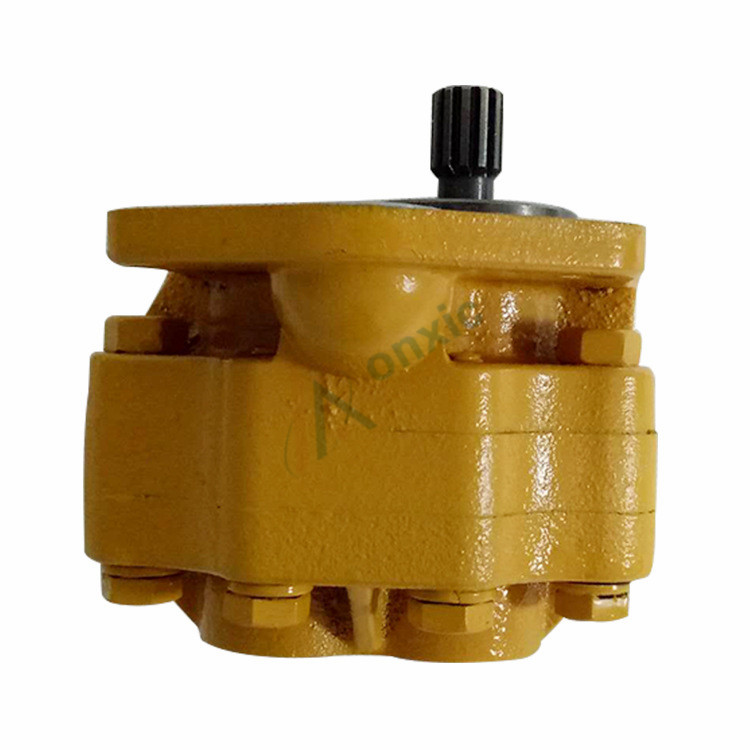 07421-71401 Komatsu Bulldozer D20P/A Gear Pump